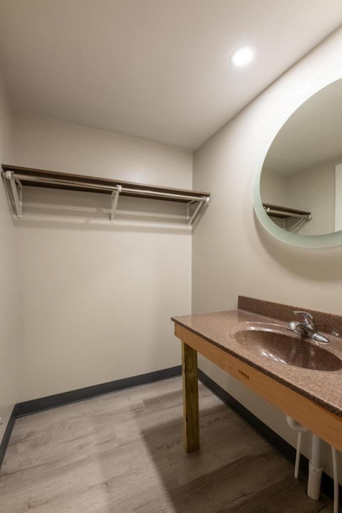 Lock Haven Grandview Hotel Mill Hall エクステリア 写真